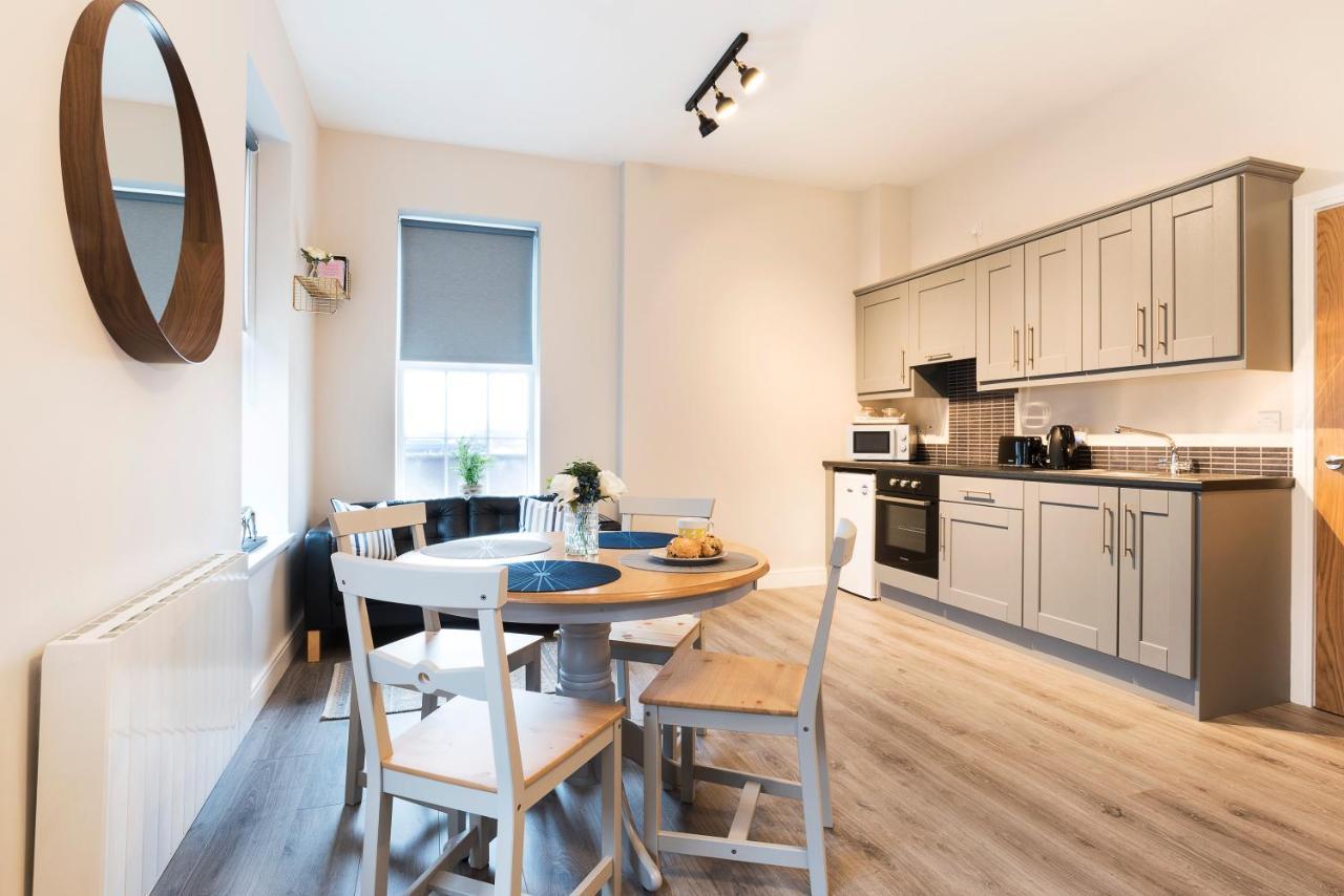 Blue Door Apartments Ньюкасл Екстер'єр фото